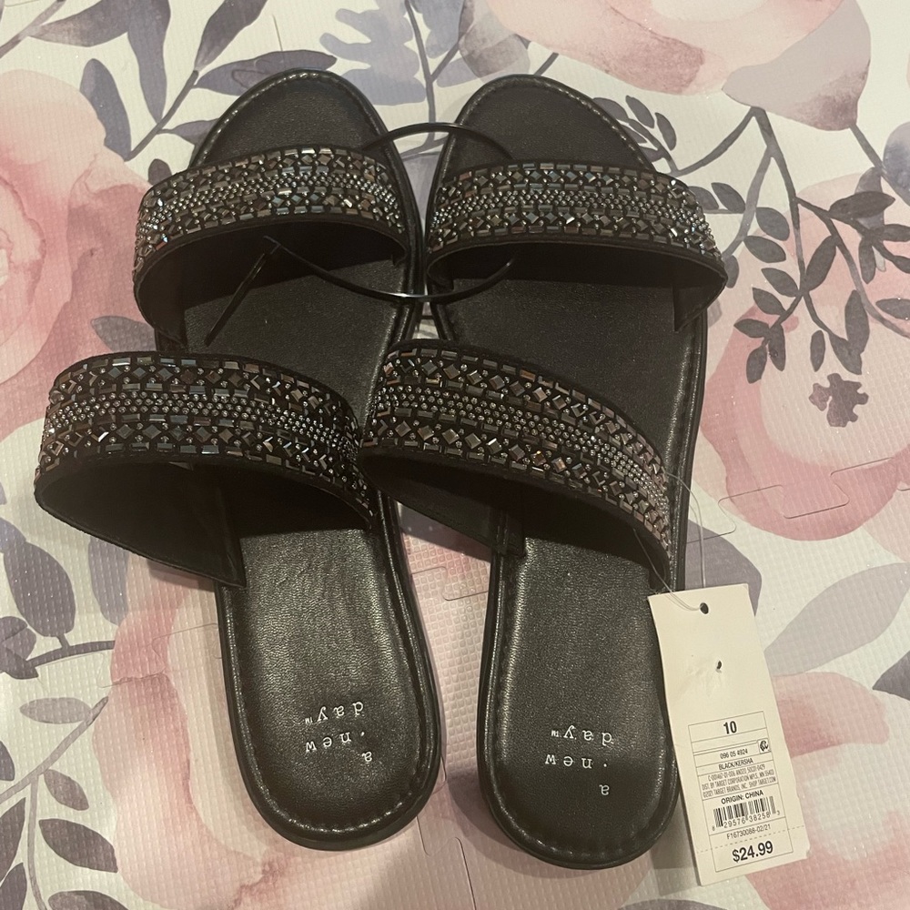 A New Day Brand Women’s Size 10 Jeweled Black Sandals W/ 2 Straps NEW (A30)